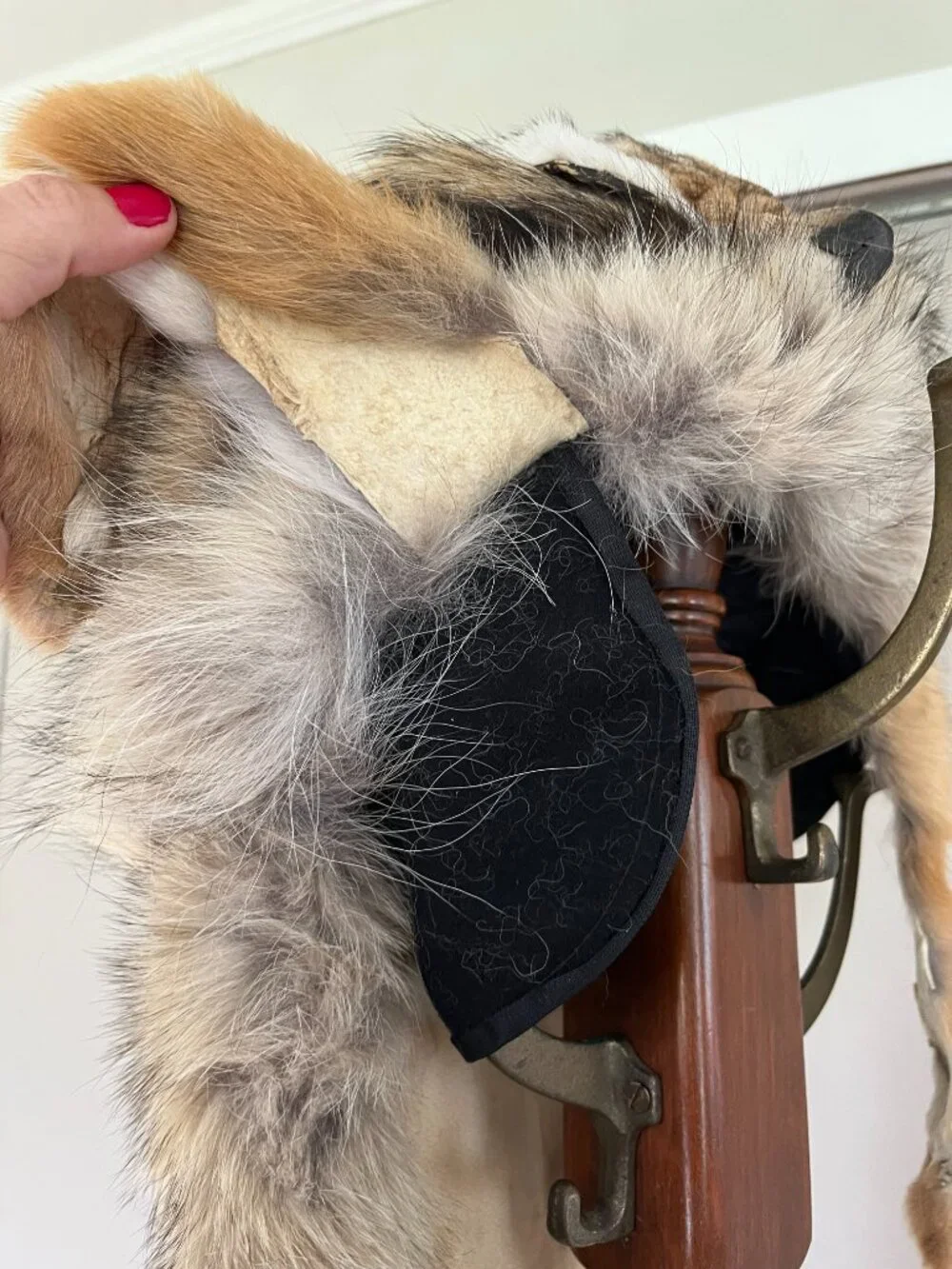 Frr Authentic Coyote Fur Hat Mens Classic Mountain Glacier Wear Genuine Luxury